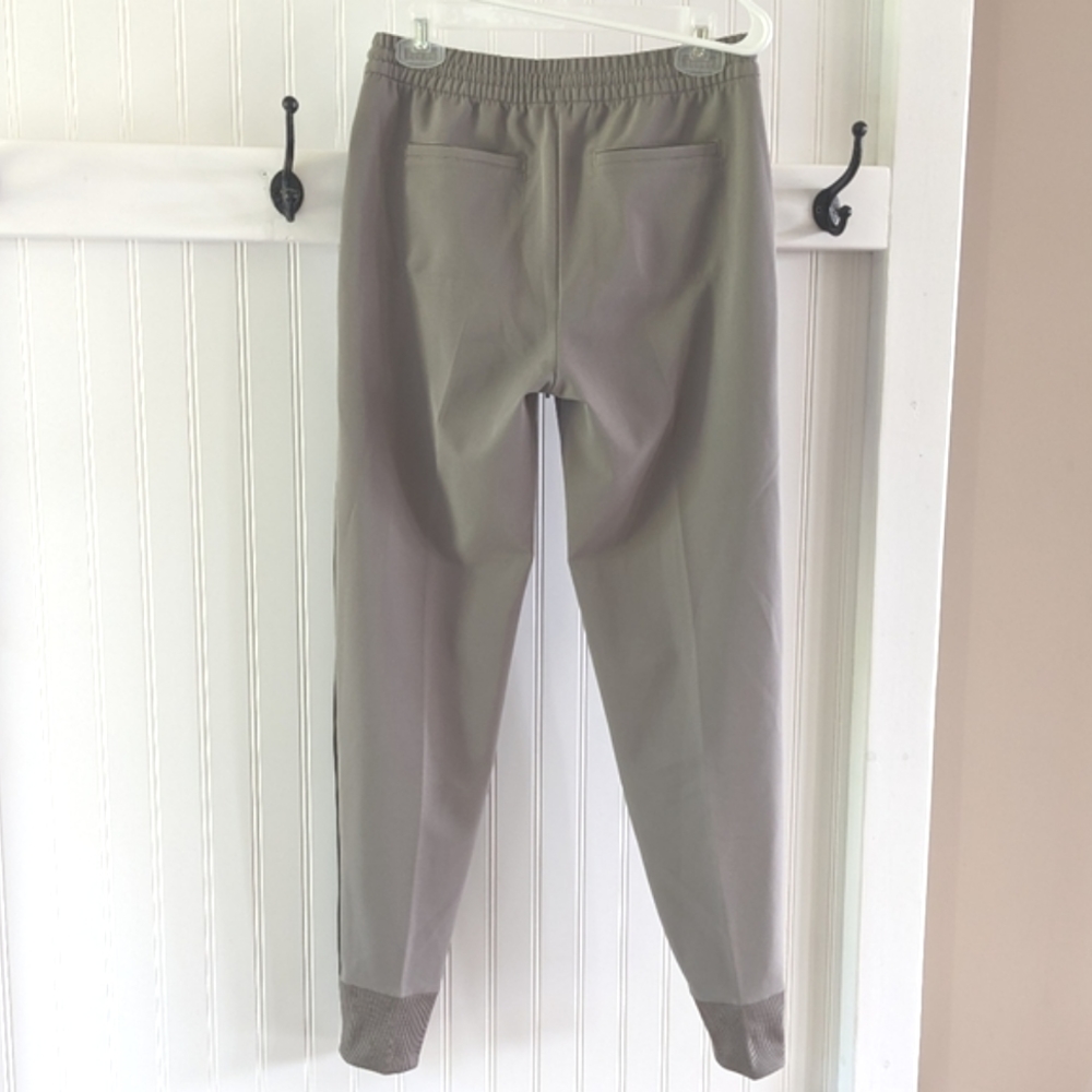 Athleta Endeavor Jogger Pant - Picture 7 of 14